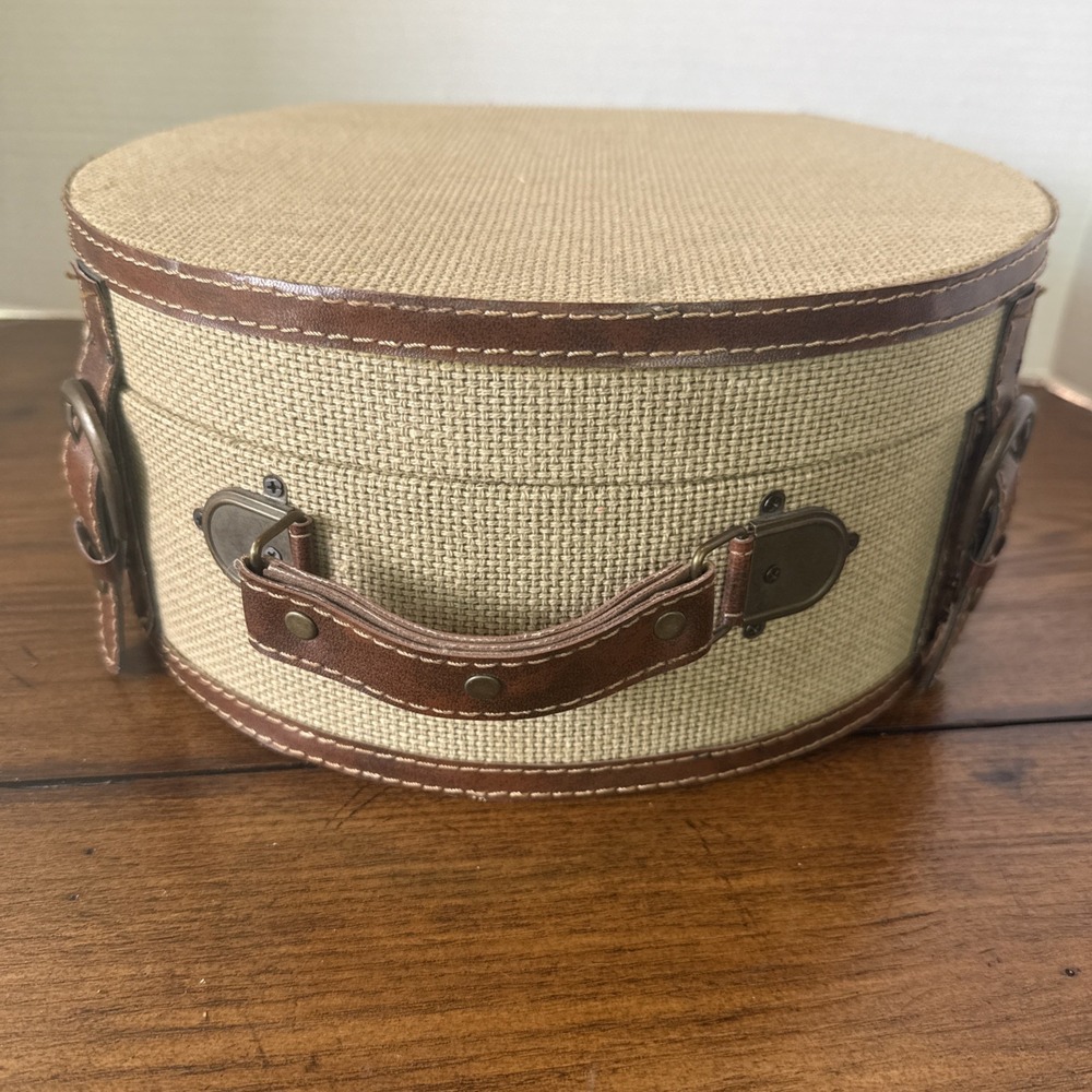 Burlap Traveling Case Woven Fabric Faux Leather Handles Brass Look Snap‎ Straps